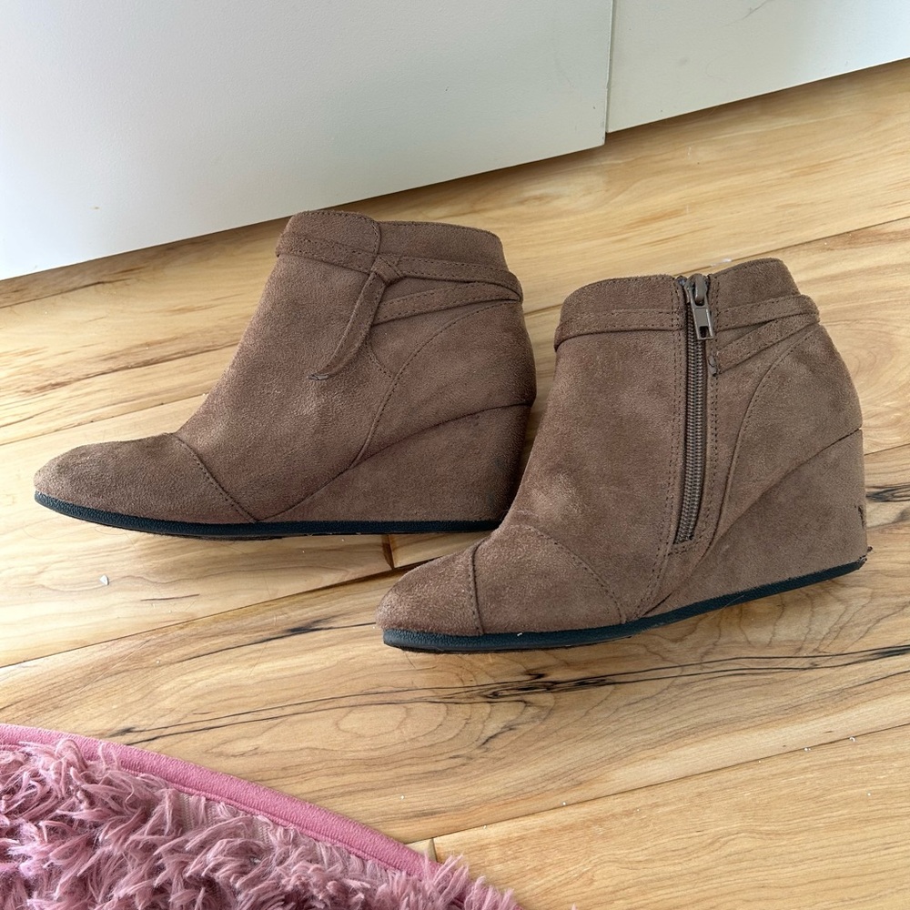 Light Brown Wedge Heel Boots